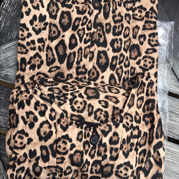 🎉2X HP🎉Animal print Chic boutique coat. - Picture 5 of 5